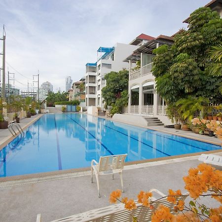 Argyle Apartments Pattaya Ngoại thất bức ảnh