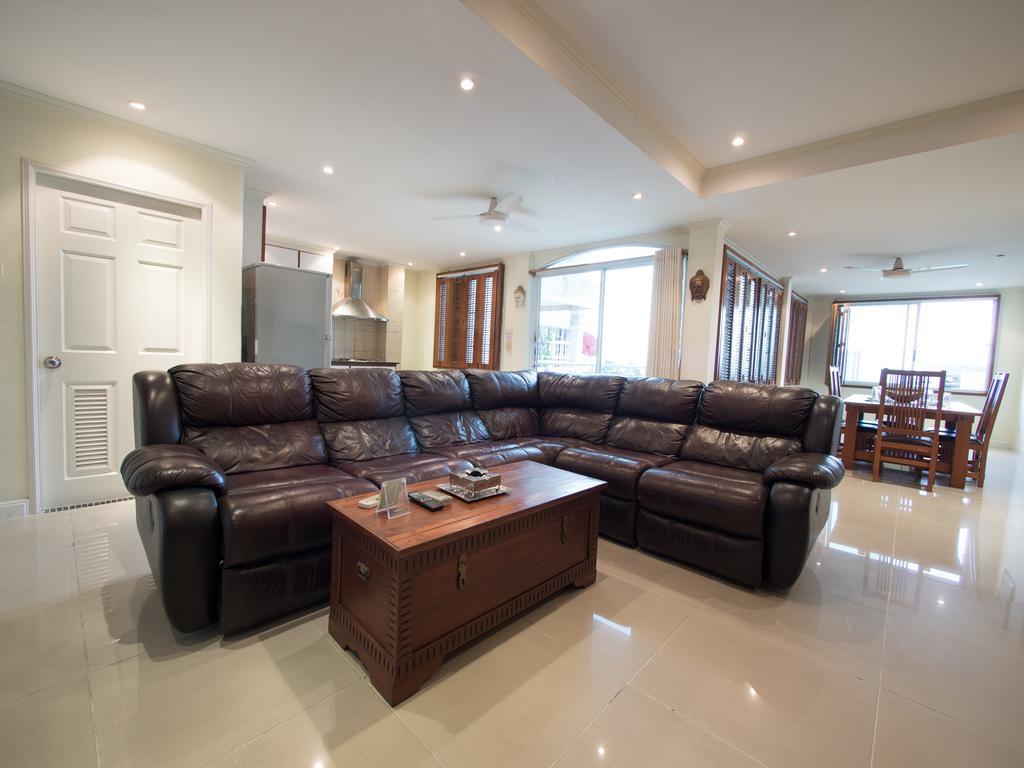 Argyle Apartments Pattaya Ngoại thất bức ảnh