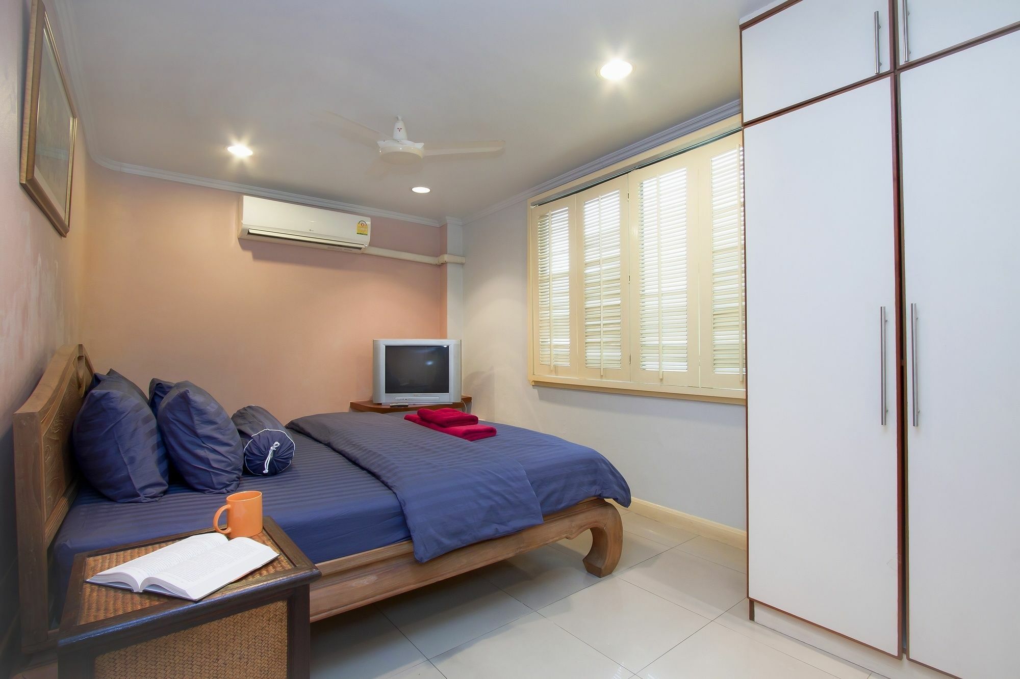 Argyle Apartments Pattaya Ngoại thất bức ảnh