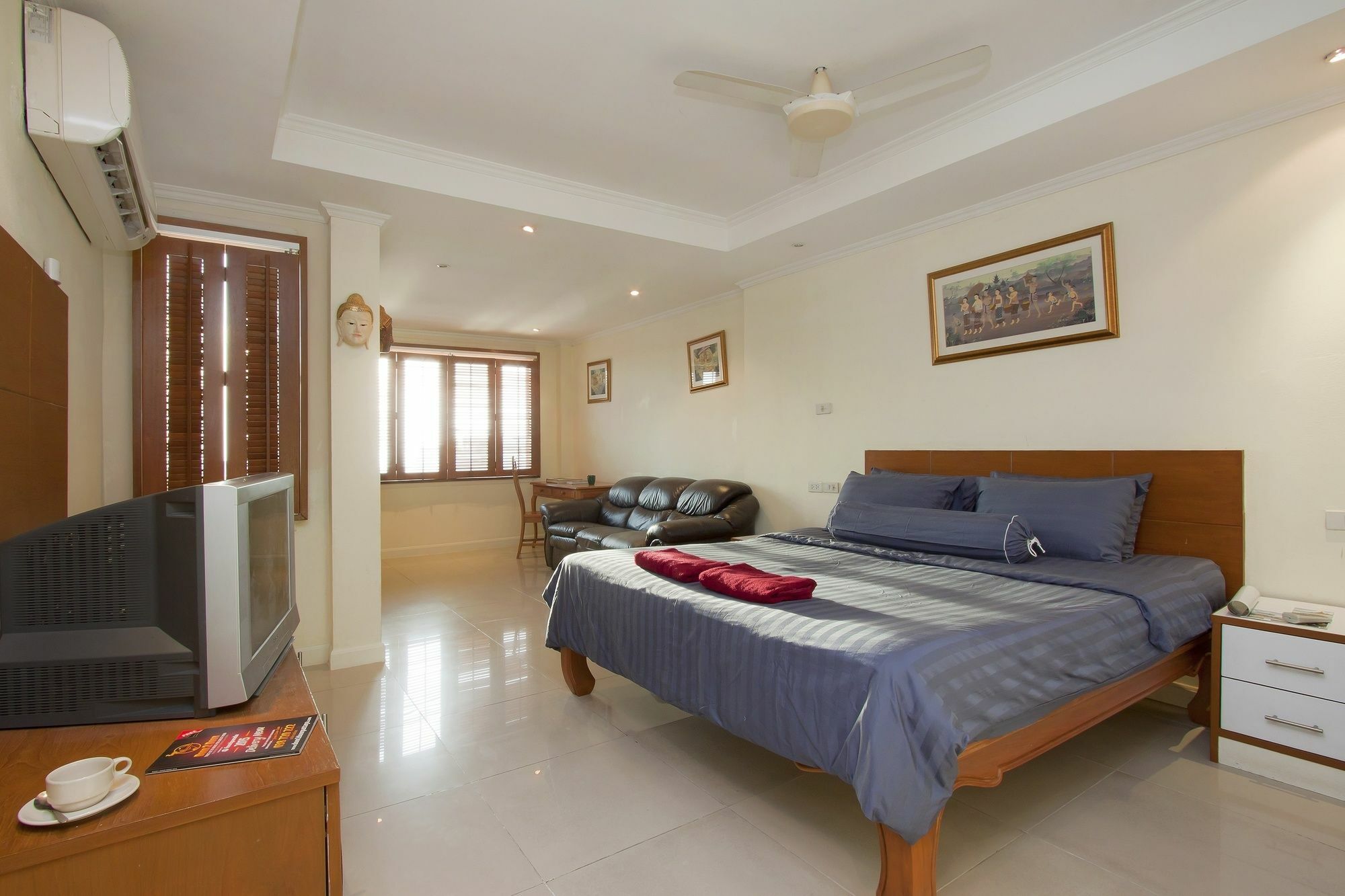 Argyle Apartments Pattaya Ngoại thất bức ảnh