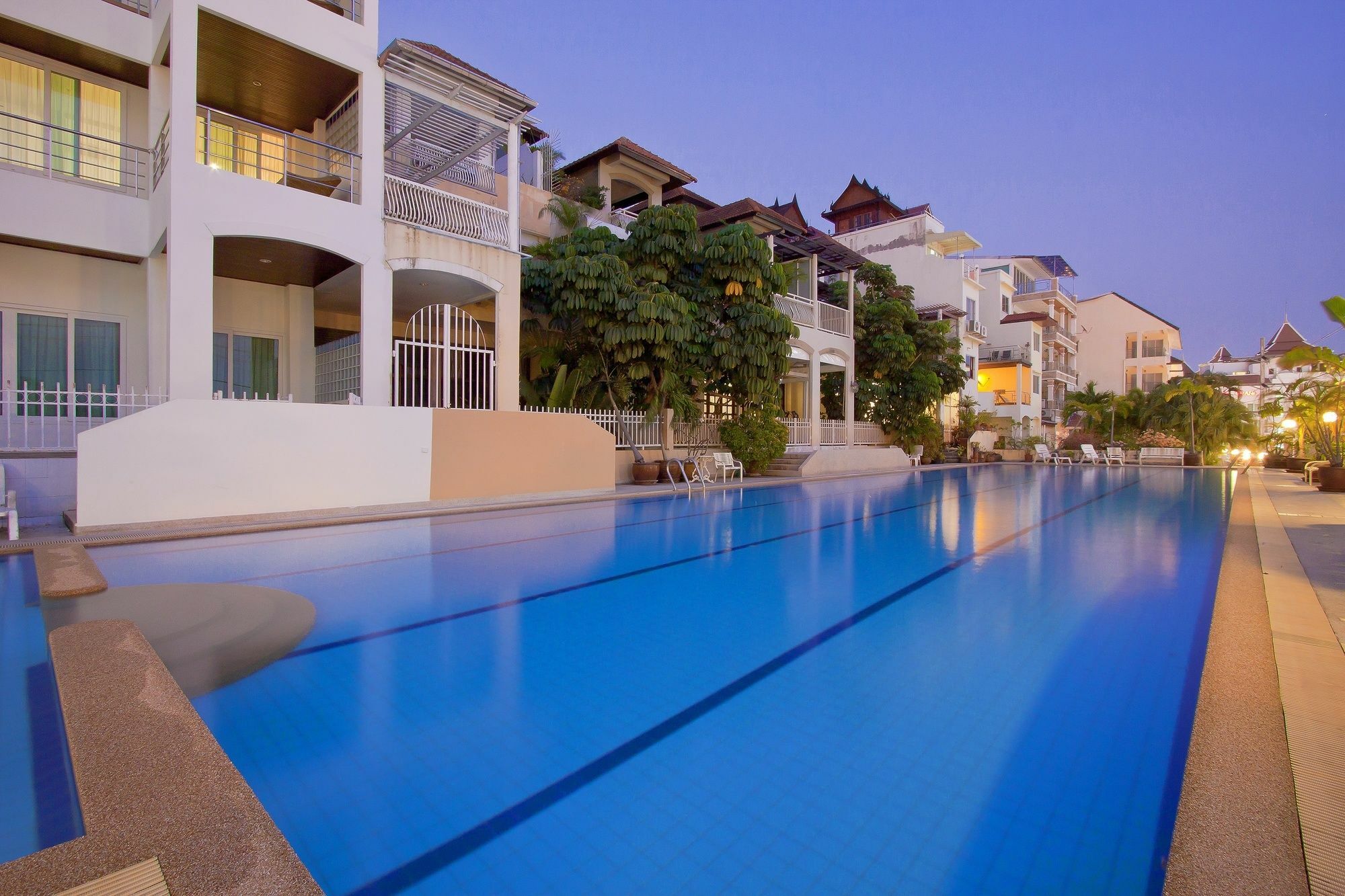Argyle Apartments Pattaya Ngoại thất bức ảnh