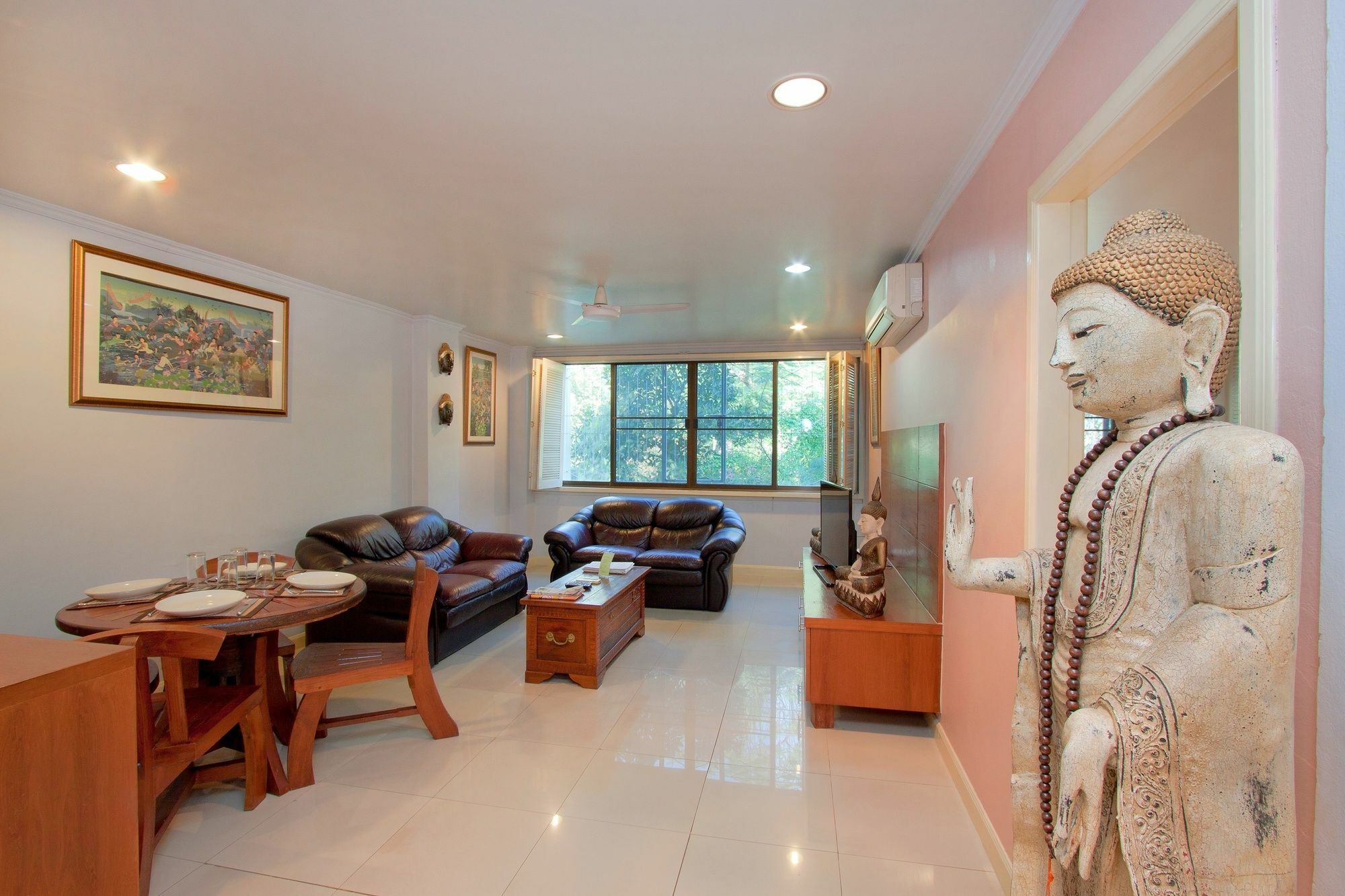Argyle Apartments Pattaya Ngoại thất bức ảnh