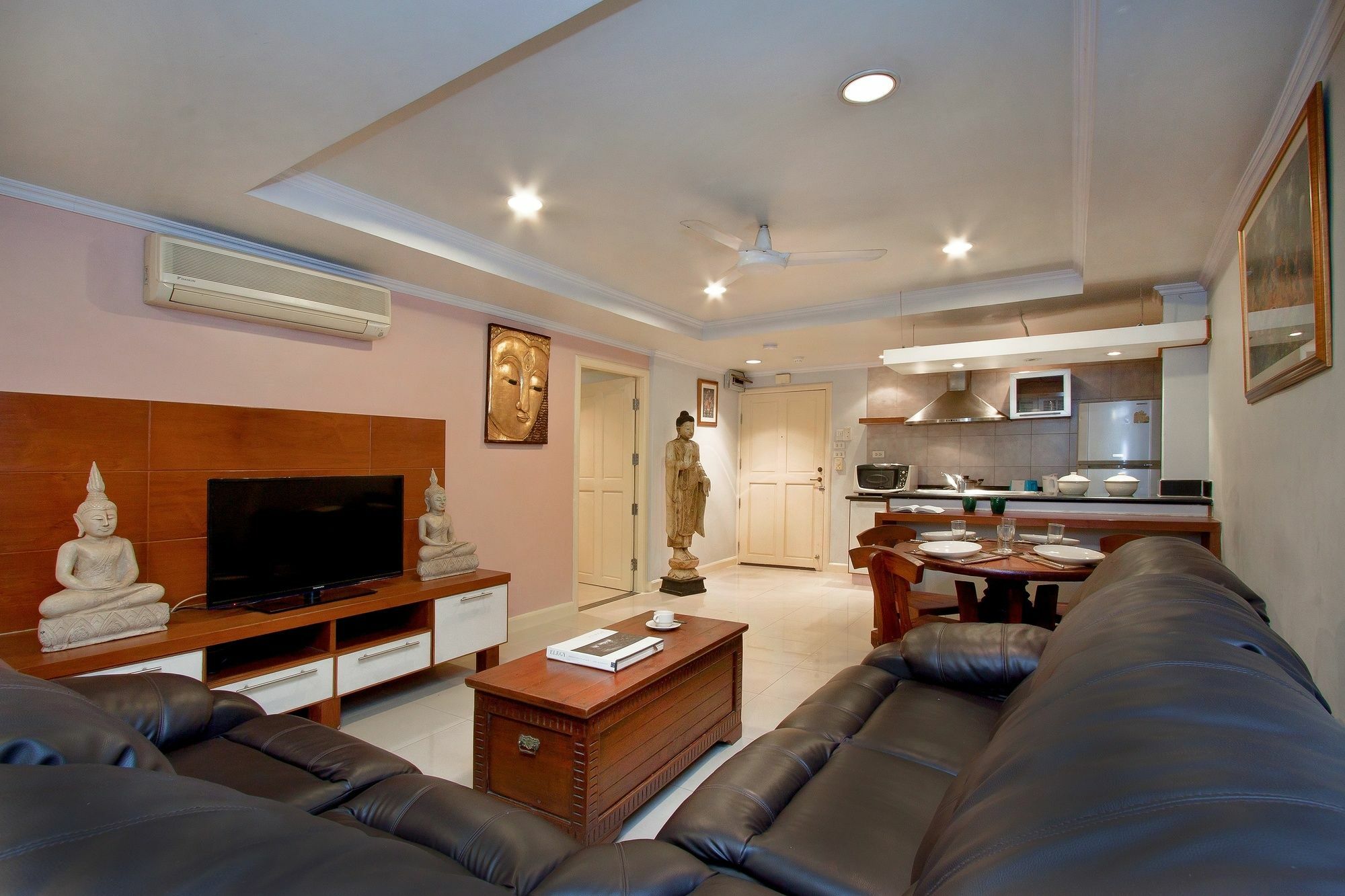 Argyle Apartments Pattaya Ngoại thất bức ảnh
