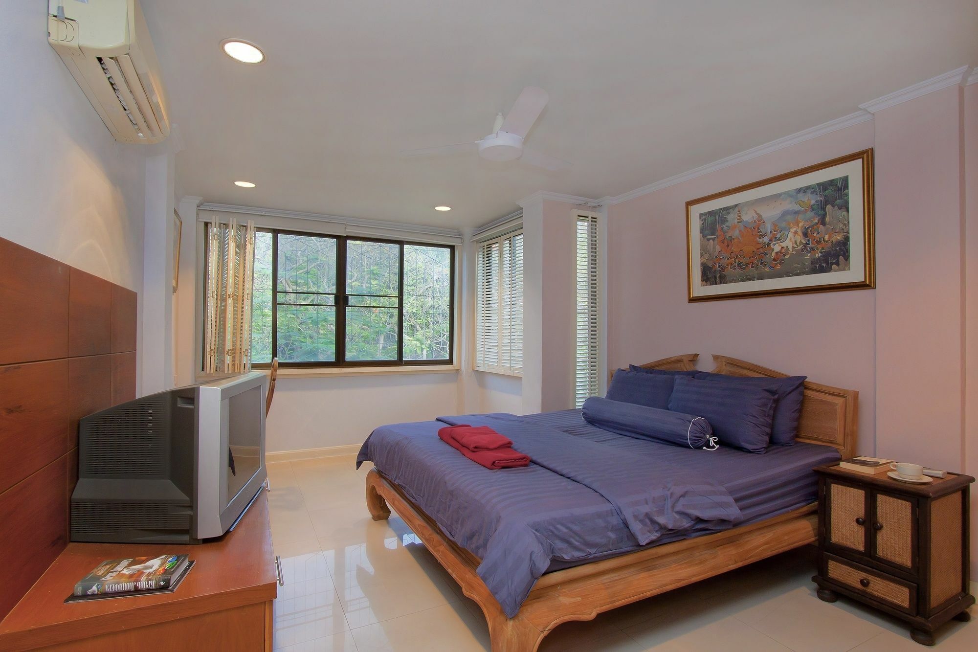Argyle Apartments Pattaya Ngoại thất bức ảnh